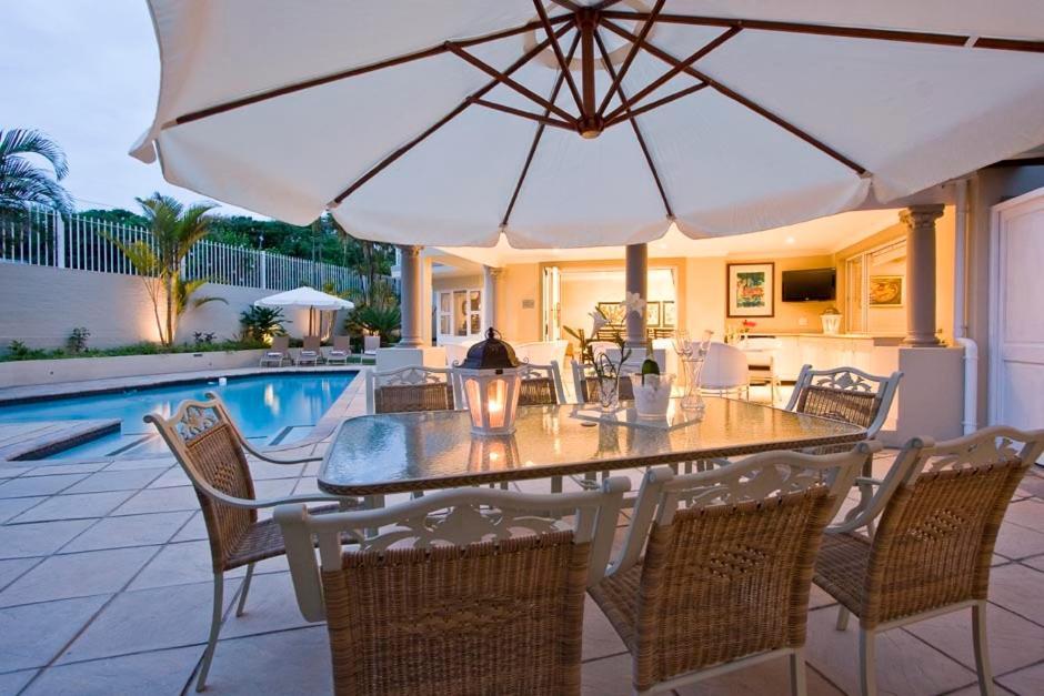 Forest Manor Boutique Guesthouse Umhlanga Rocks Buitenkant foto