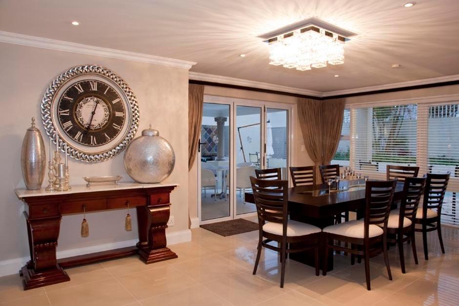 Forest Manor Boutique Guesthouse Umhlanga Rocks Buitenkant foto