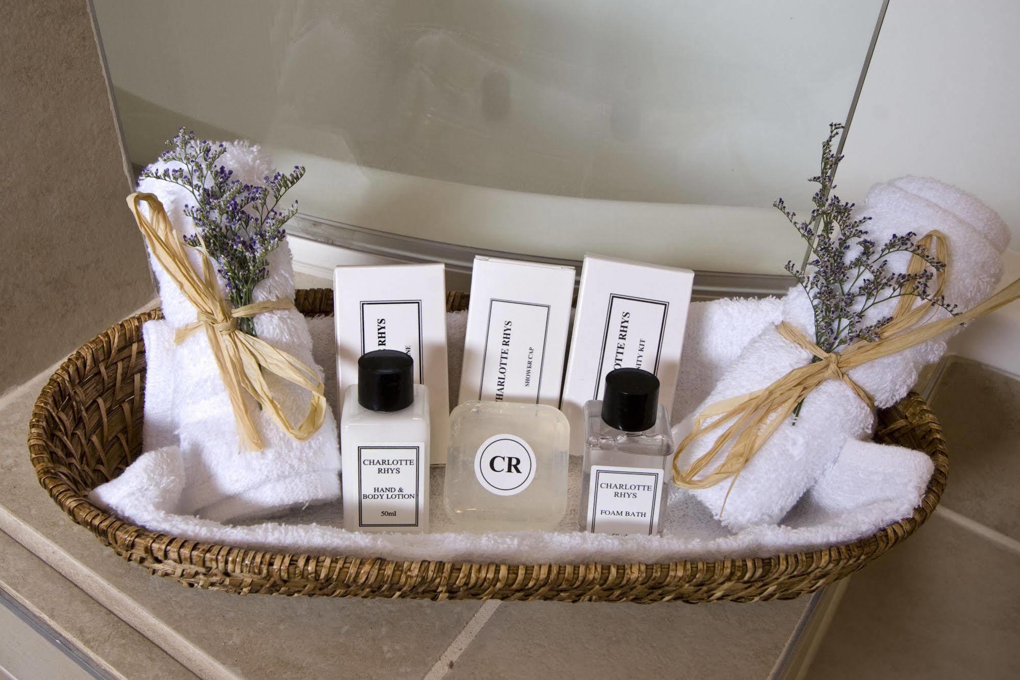 Forest Manor Boutique Guesthouse Umhlanga Rocks Buitenkant foto