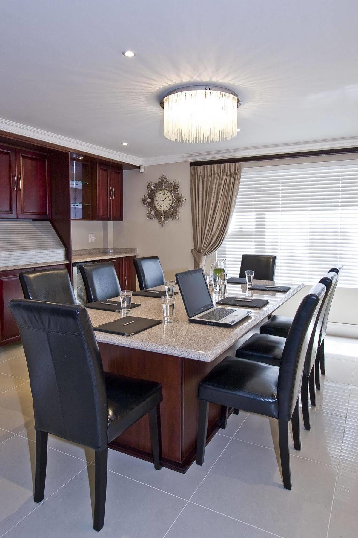 Forest Manor Boutique Guesthouse Umhlanga Rocks Buitenkant foto