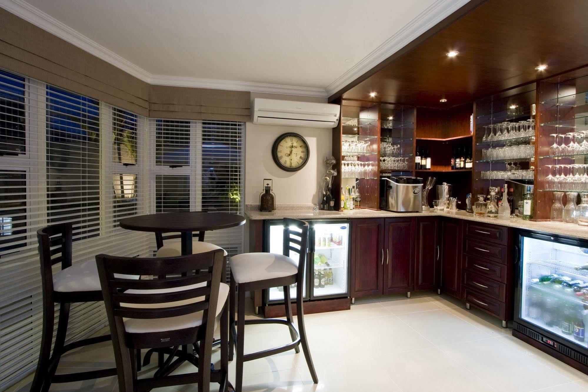 Forest Manor Boutique Guesthouse Umhlanga Rocks Buitenkant foto